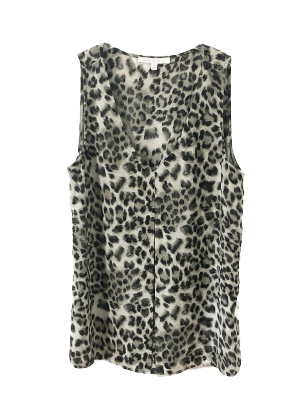 daniel rainn Pleated Front Leopard Print V-neck Sleeveless Blouse 🐆 Size Medium